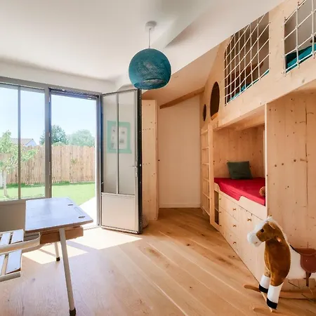 D'architecte Avec Piscine Chauffee Et Jardin リヴドゥー・プラージュ