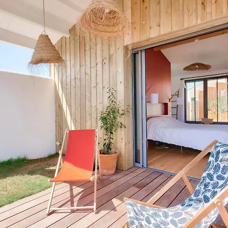 D'architecte Avec Piscine Chauffee Et Jardin リヴドゥー・プラージュ