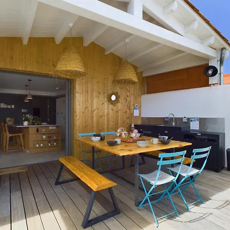 D'architecte Avec Piscine Chauffee Et Jardin 別荘 *