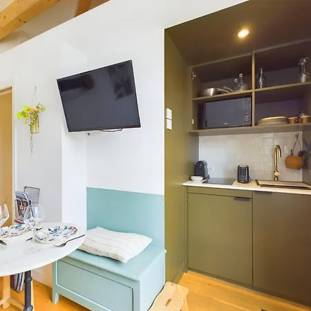 D'architecte Avec Piscine Chauffee Et Jardin 別荘 *