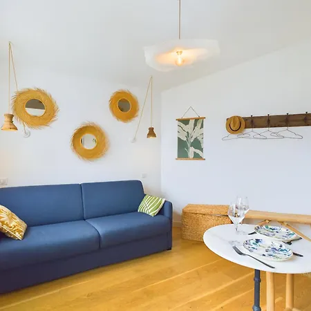 D'architecte Avec Piscine Chauffee Et Jardin * リヴドゥー・プラージュ