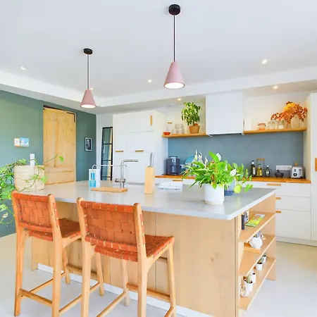 D'architecte Avec Piscine Chauffee Et Jardin Vakantiehuis