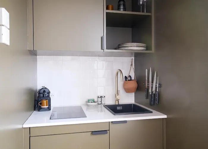 D'architecte Avec Piscine Chauffee Et Jardin 里维多瓦海滩