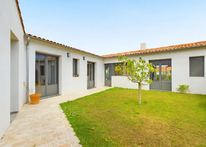 度假居 D'architecte Avec Piscine Chauffee Et Jardin *