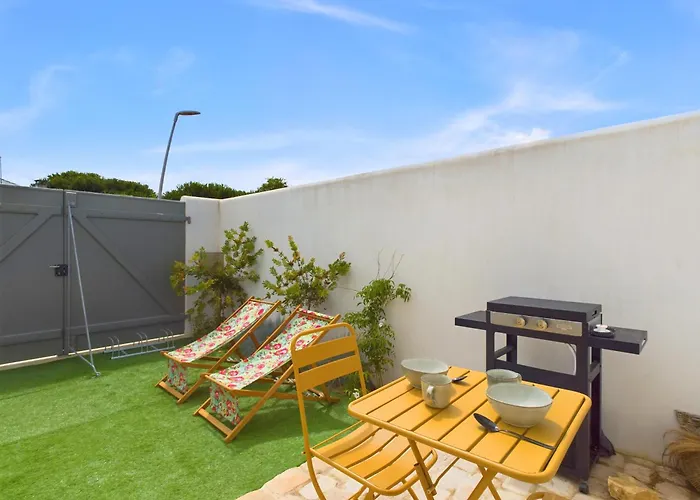 度假居 D'architecte Avec Piscine Chauffee Et Jardin